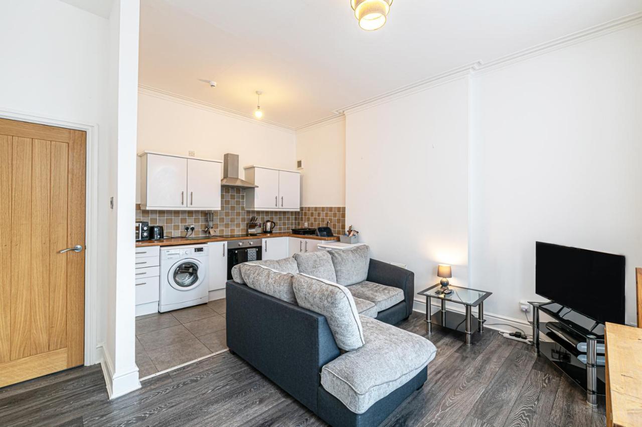 One Bedroom Holiday Apartment Colwyn Bay Buitenkant foto