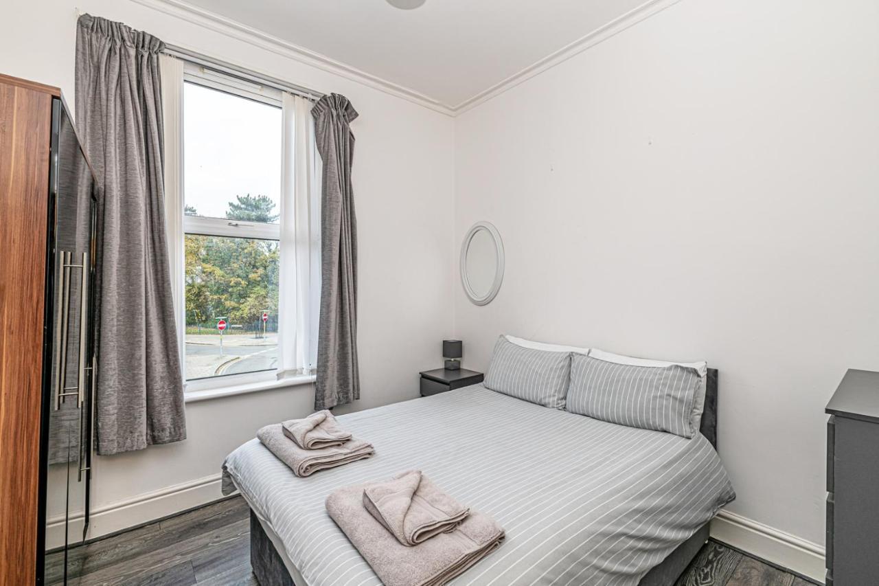 One Bedroom Holiday Apartment Colwyn Bay Buitenkant foto